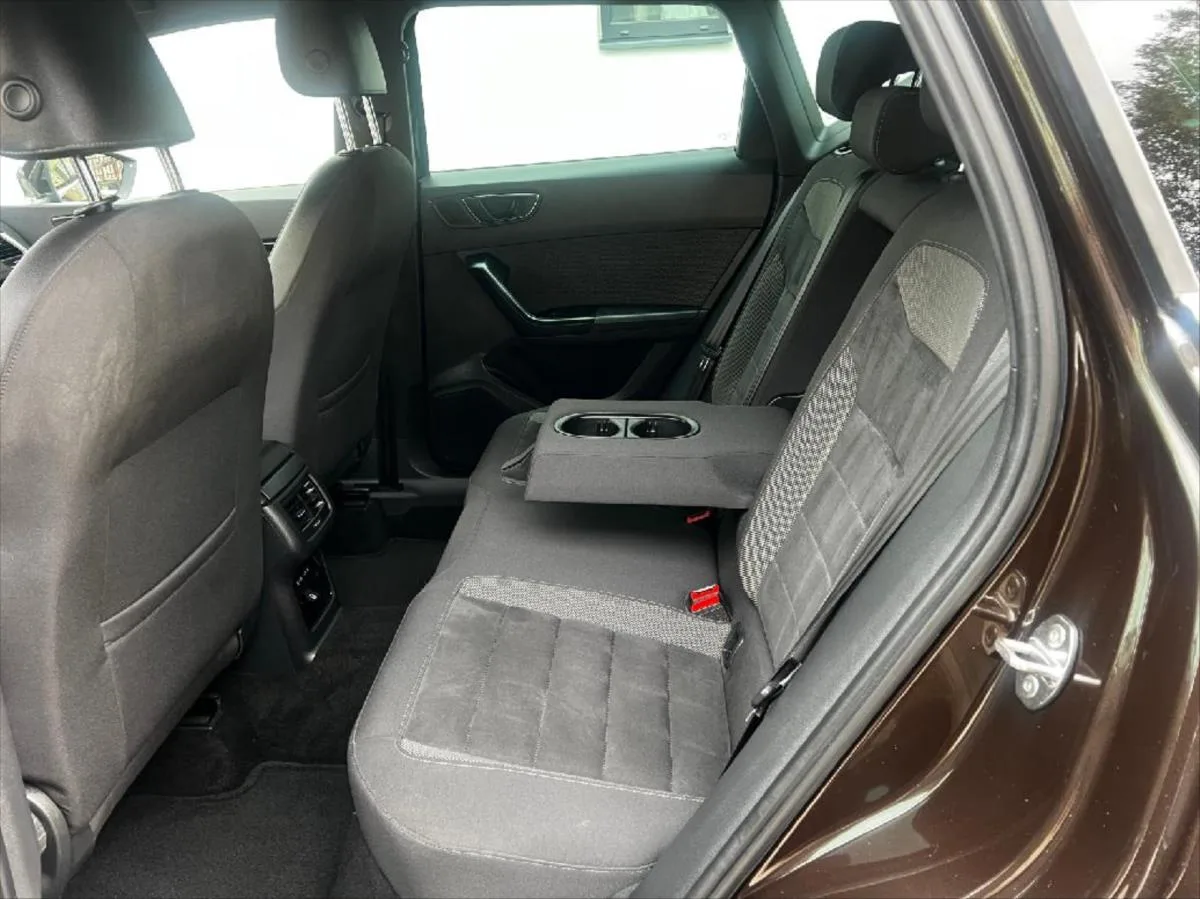 Seat Ateca 1,4 TSI ACT Xcellence 4 Drive – fotografie vozu 13