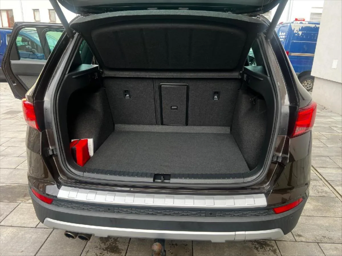 Seat Ateca 1,4 TSI ACT Xcellence 4 Drive – fotografie vozu 14