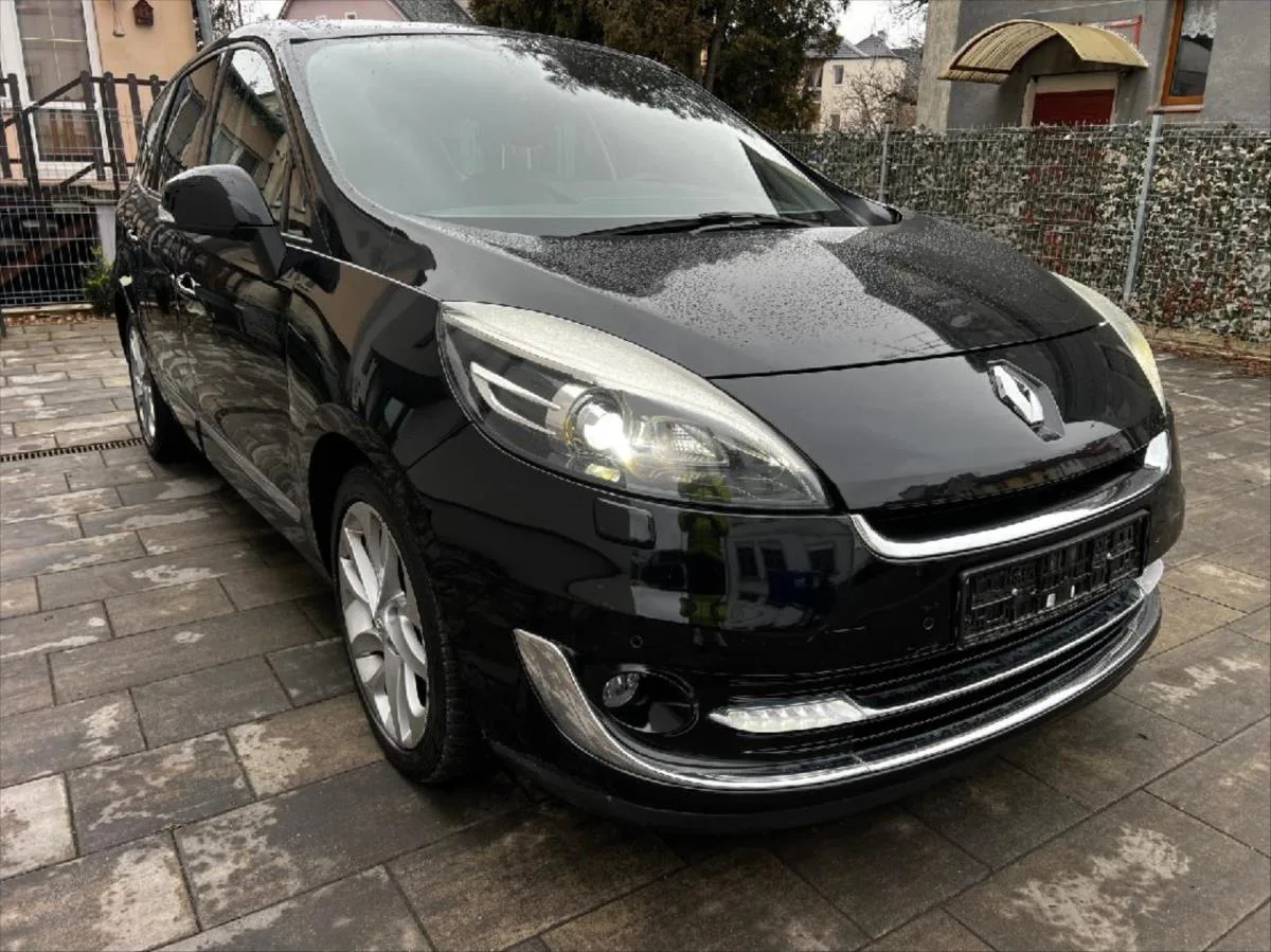 Renault Grand Scénic 2,0 2.0dCi luxe – fotografie vozu 7