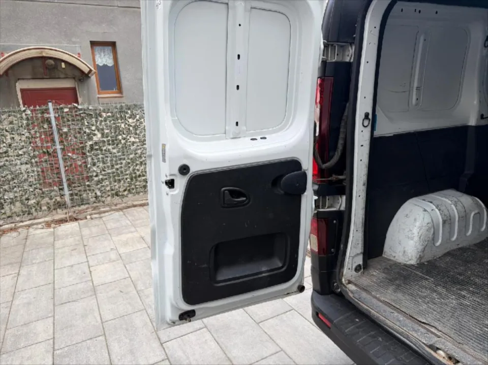 Fiat Talento 2,0 Diesel – fotografie vozu 13