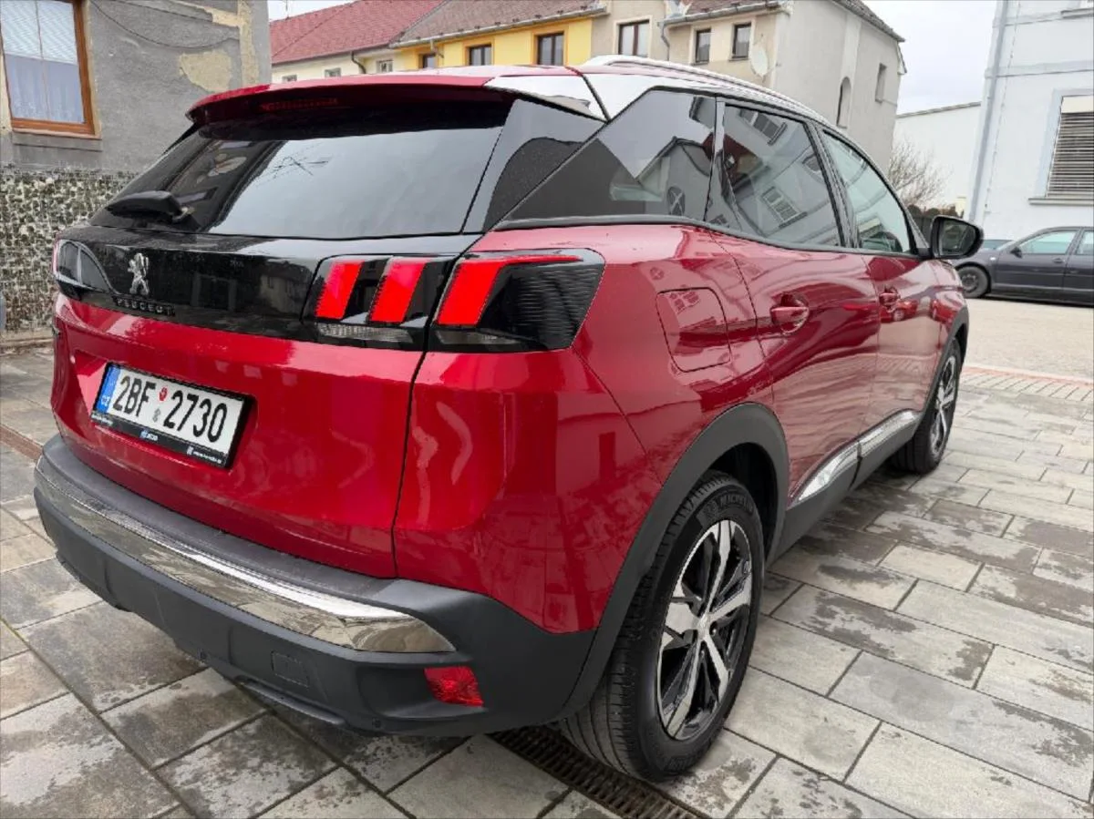 Peugeot 3008 1,2 Pure Tech Activ – fotografie vozu 6