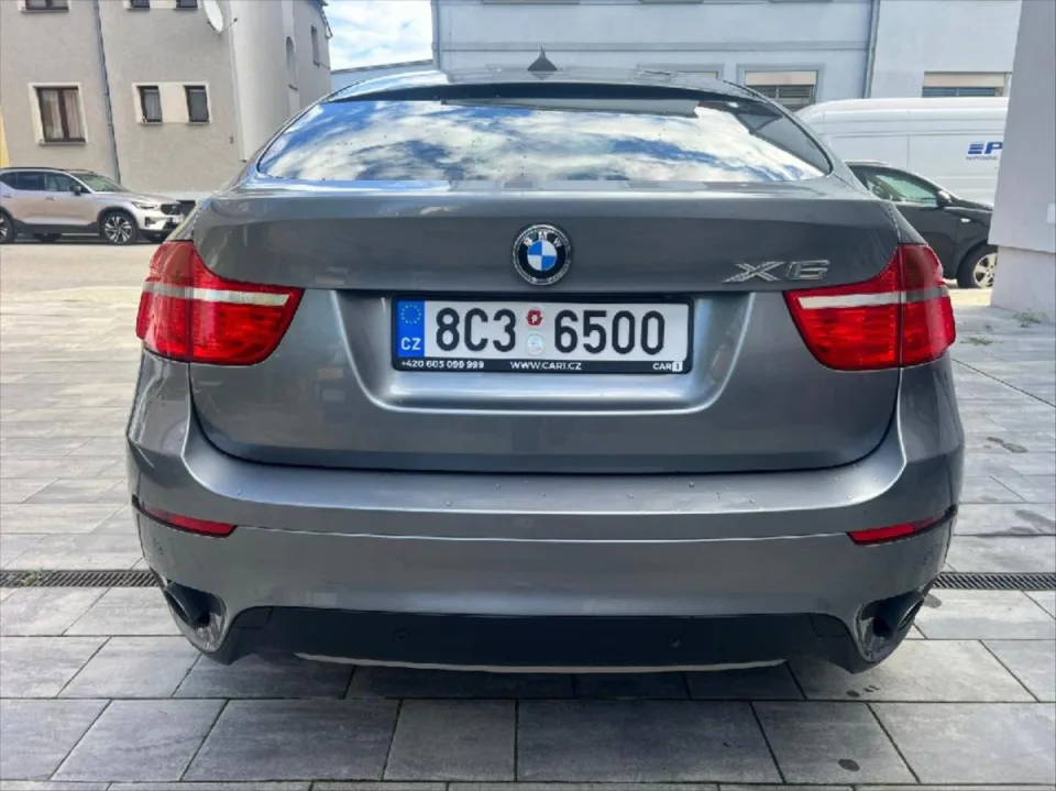BMW X6 3,0 X DRIVE – fotografie vozu 4