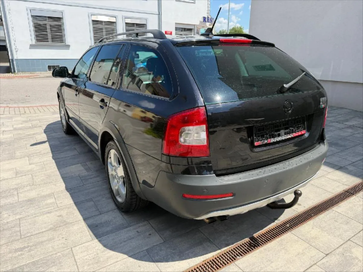 Škoda Octavia 2,0 TDI 103 kw Scout 4x4 – fotografie vozu 4