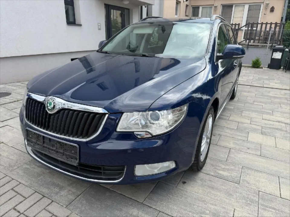 Škoda Superb 2,0 Combi TDI 125 kw – fotografie vozu 2