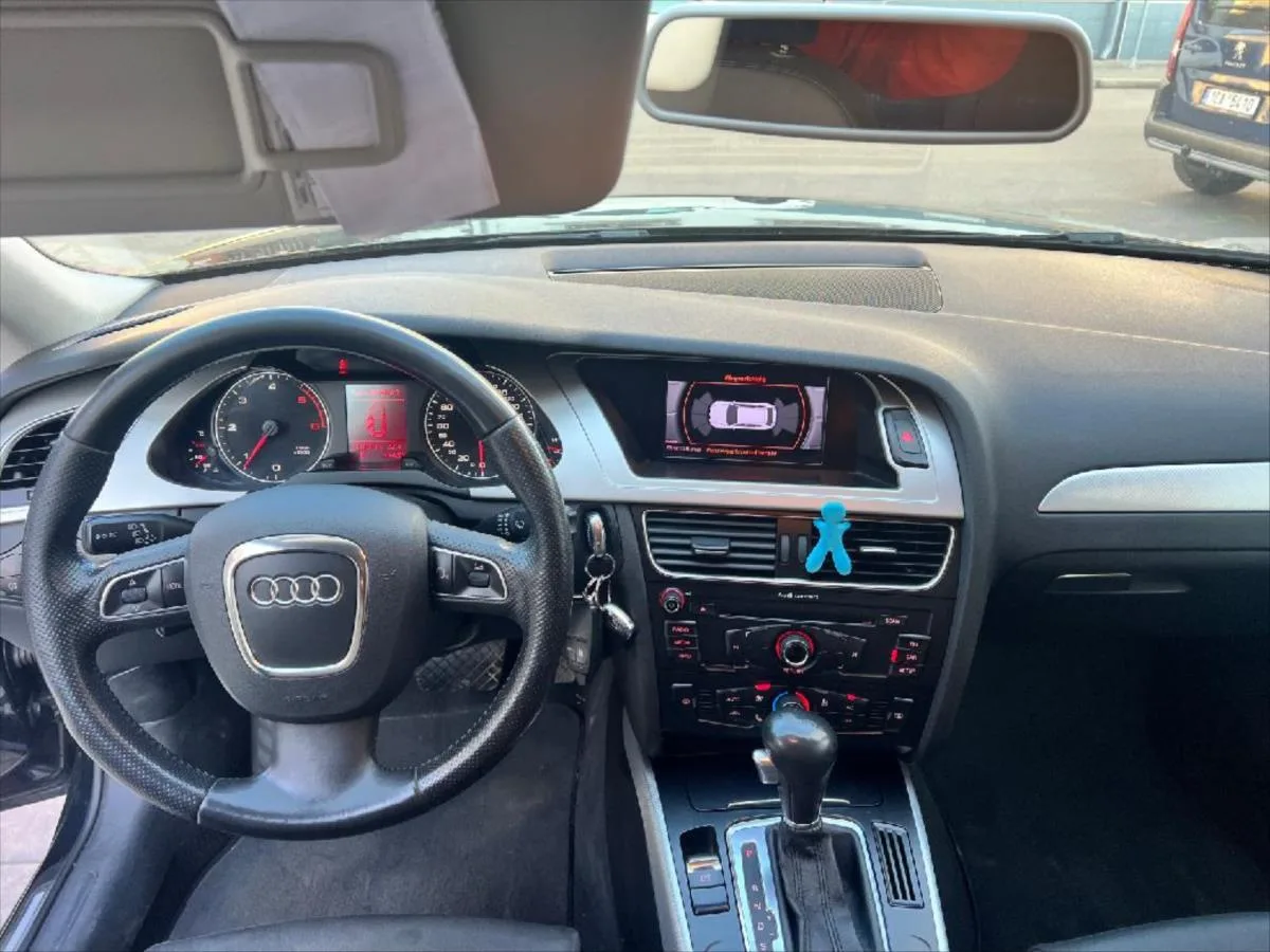 Audi A4 2,0 TDI 105kW multitronic Avant – fotografie vozu 13