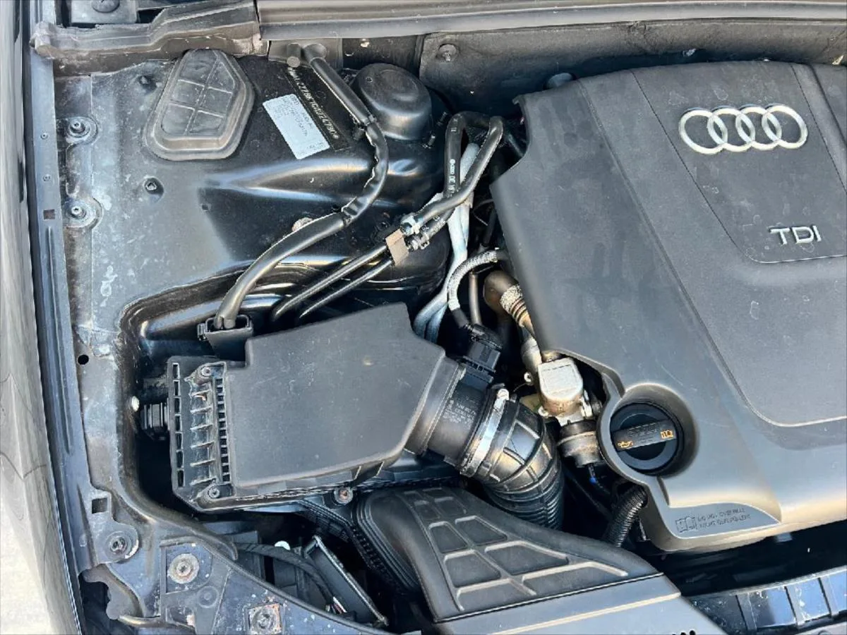 Audi A4 2,0 TDI 105kW multitronic Avant – fotografie vozu 16