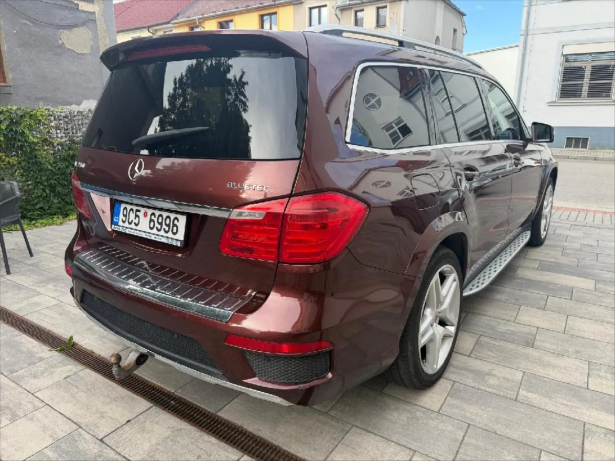 Mercedes-Benz GL 3,0 GL 350 Bluetec 4Matic – fotografie vozu 6