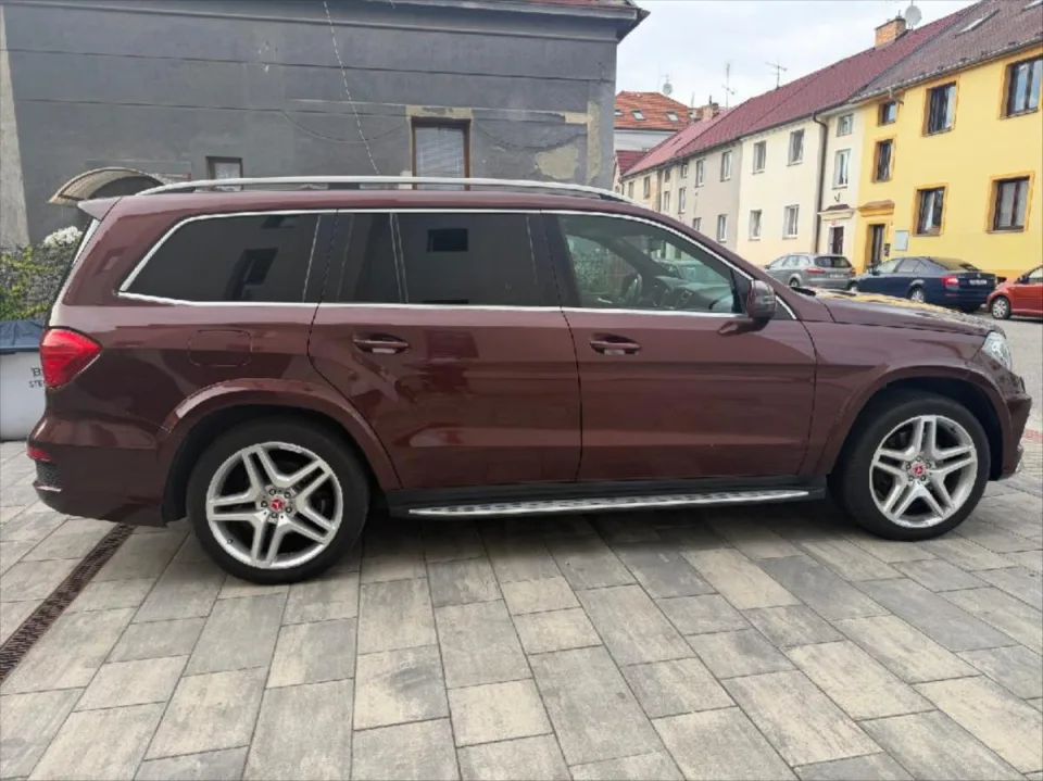 Mercedes-Benz GL 3,0 GL 350 Bluetec 4Matic – fotografie vozu 7