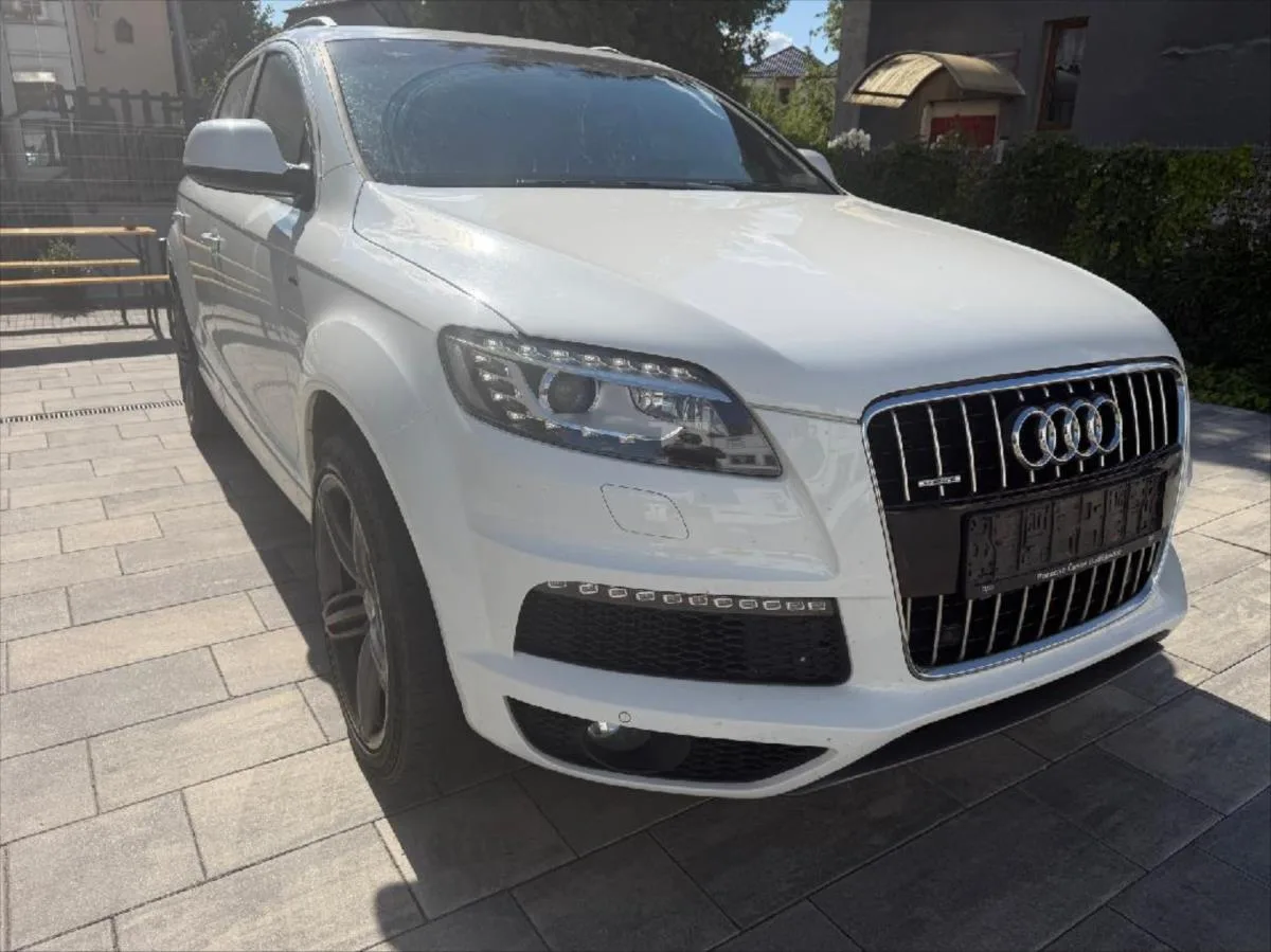 Audi Q7 3,0 TDI S-Line – fotografie vozu 8