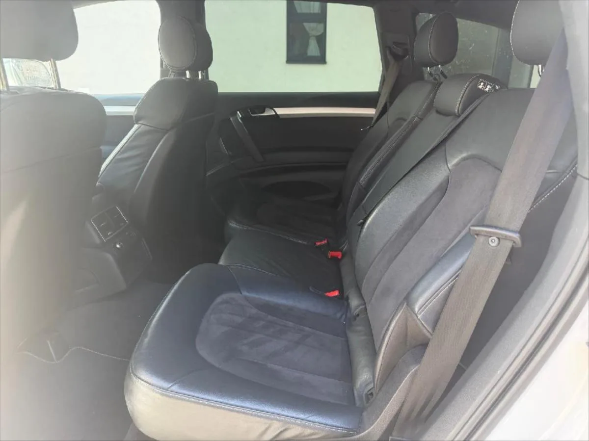 Audi Q7 3,0 TDI S-Line – fotografie vozu 11