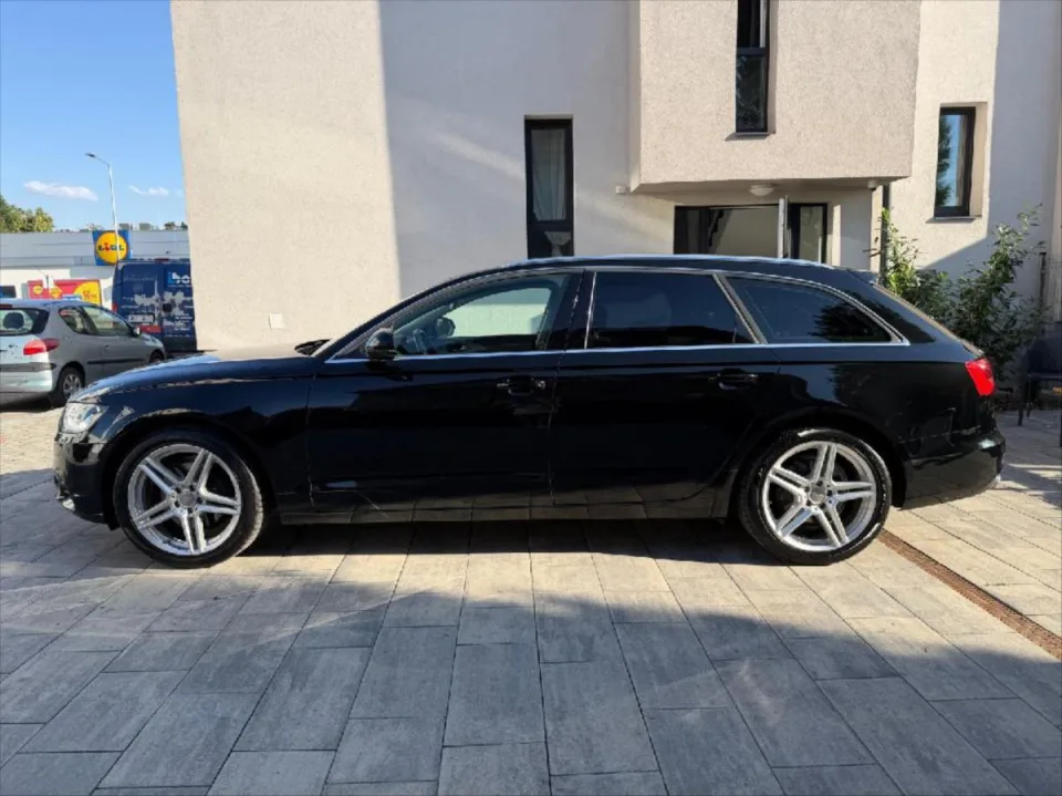 Audi A6 2,0 Combi TDI – fotografie vozu 3
