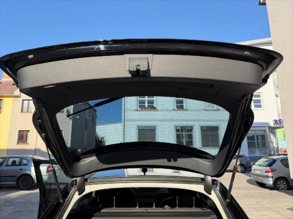Audi A6 2,0 Combi TDI – fotografie vozu 15