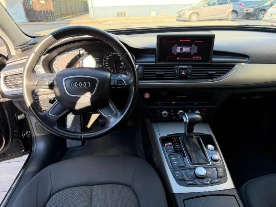 Audi A6 2,0 Combi TDI – fotografie vozu 16
