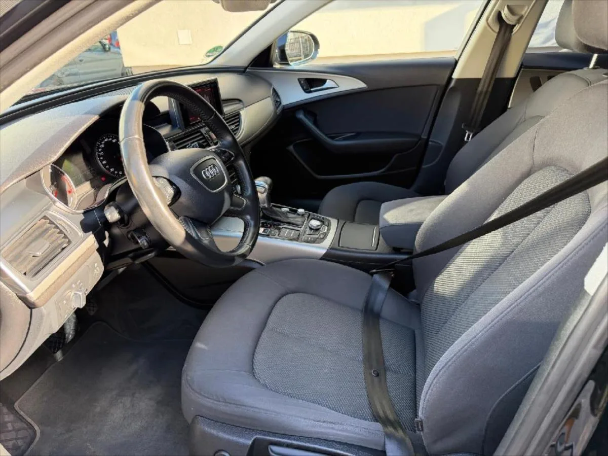 Audi A6 2,0 Combi TDI – fotografie vozu 17