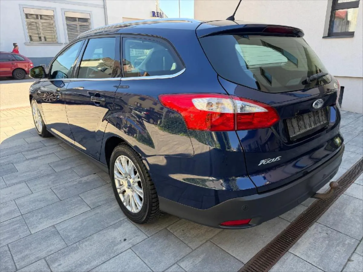 Ford Focus 1,6 TDCI Titanium – fotografie vozu 4