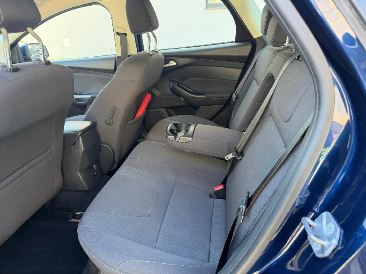 Ford Focus 1,6 TDCI Titanium – fotografie vozu 14