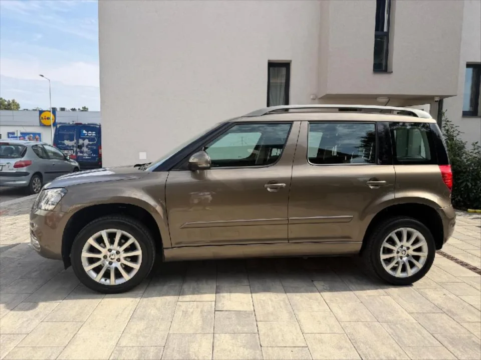 Škoda Yeti 1,4 TSI Ambition – fotografie vozu 3