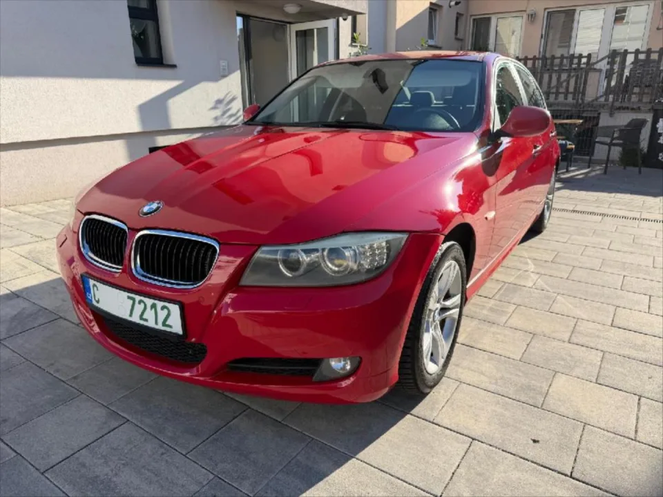 BMW Řada 3 2,0 Diesel E90 – fotografie vozu 3