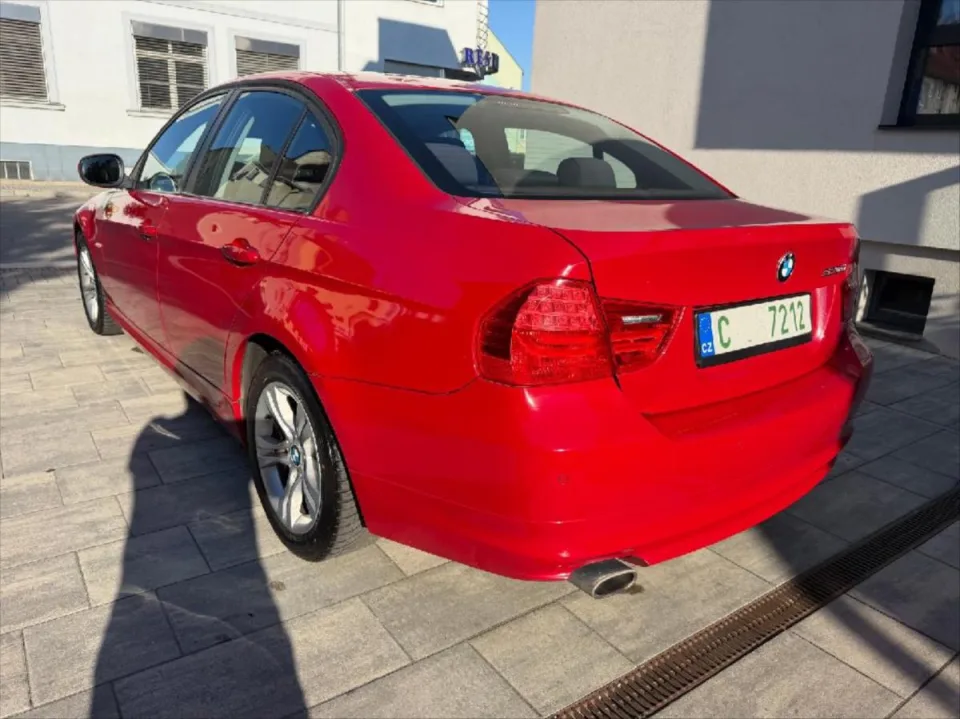 BMW Řada 3 2,0 Diesel E90 – fotografie vozu 5