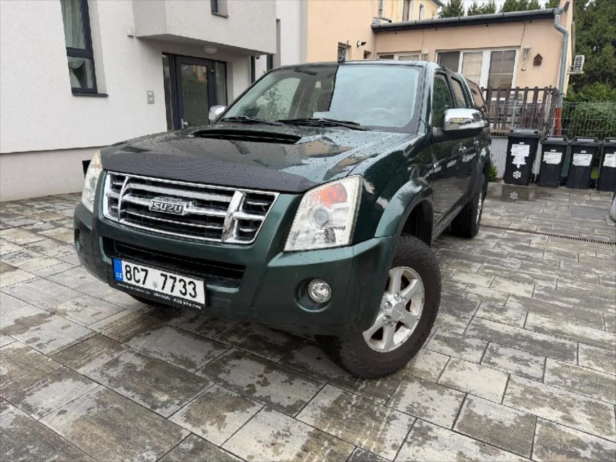 Isuzu D-Max 2,5 – fotografie vozu 1
