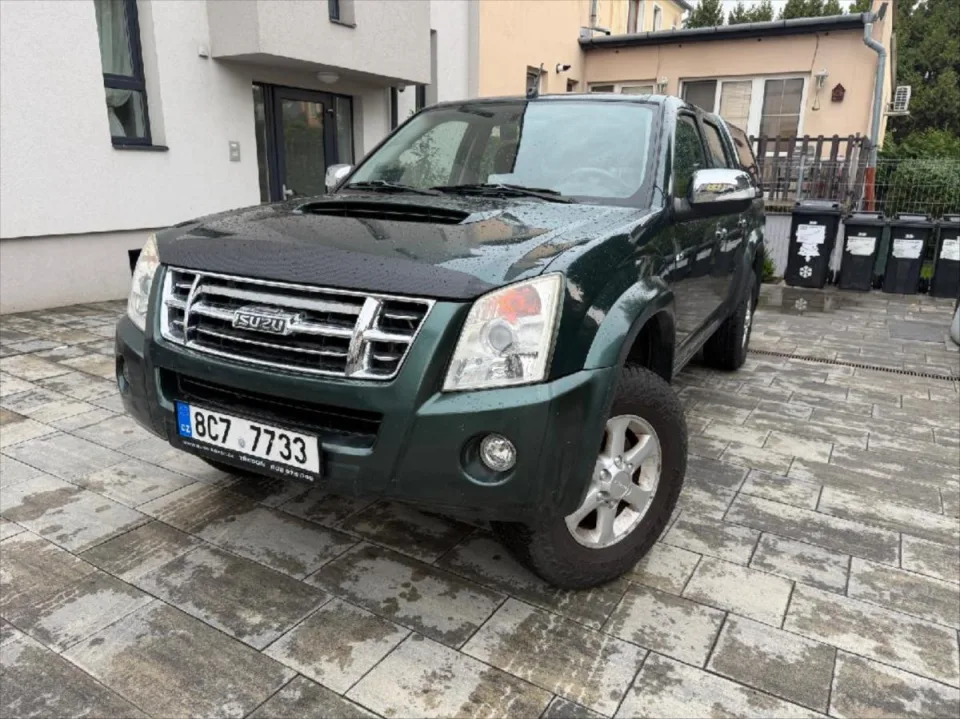 Isuzu D-Max 2,5 – fotografie vozu 1