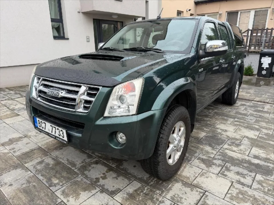 Isuzu D-Max 2,5 – fotografie vozu 3