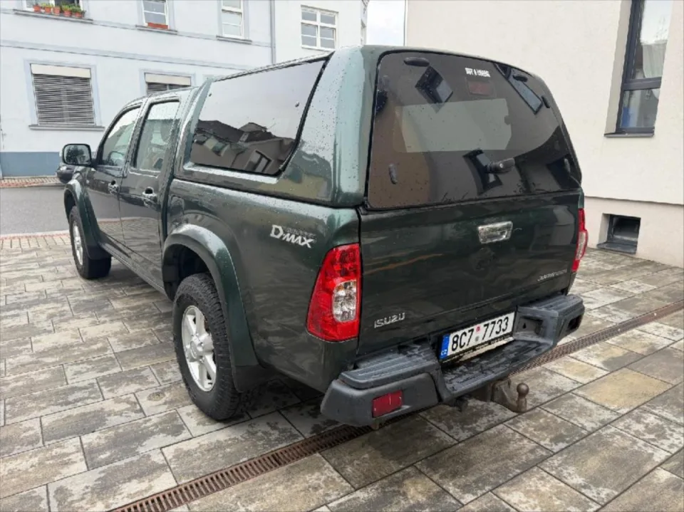 Isuzu D-Max 2,5 – fotografie vozu 6
