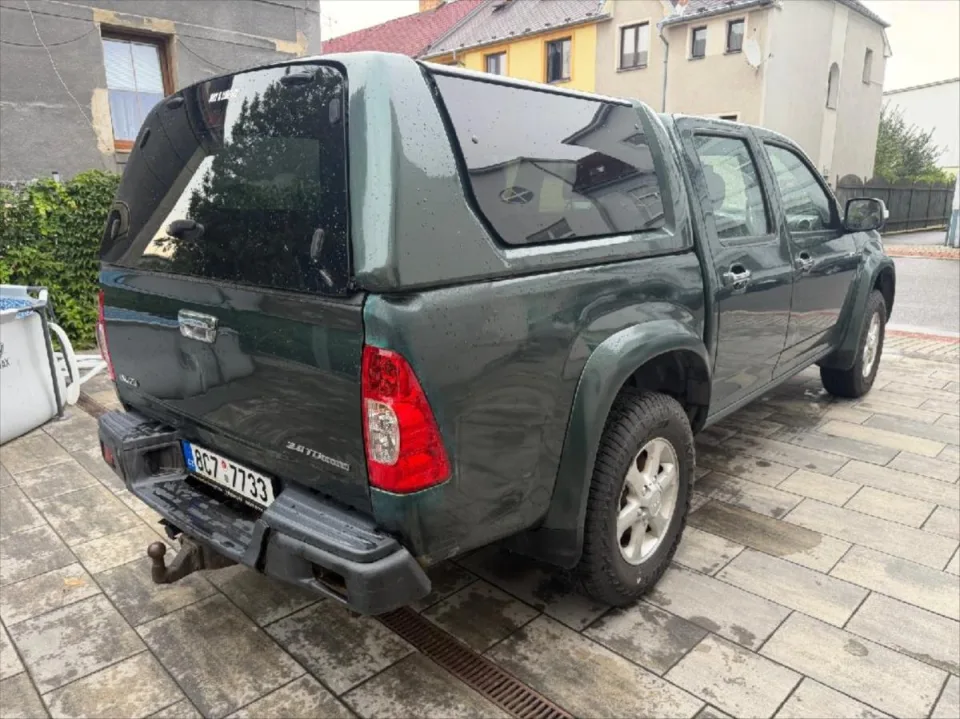 Isuzu D-Max 2,5 – fotografie vozu 9