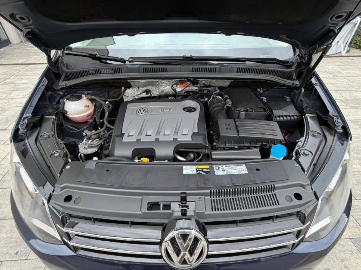 Volkswagen Sharan 2,0 TDI Comfortline BlueMotion – fotografie vozu 26