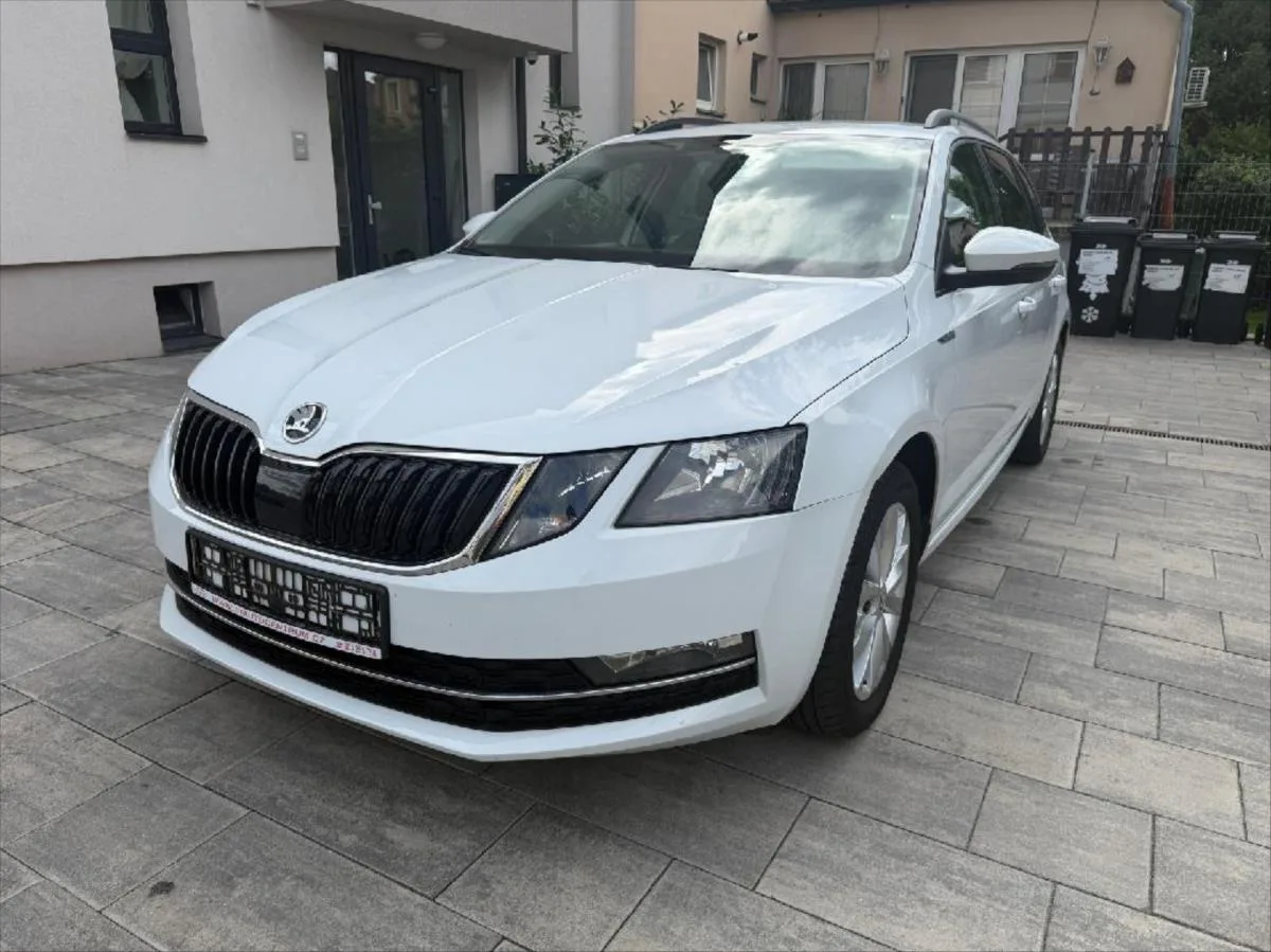 Škoda Octavia 1,6 TDI Combi – fotografie vozu 2